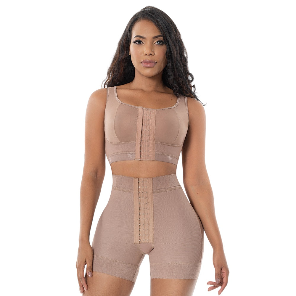 5038 Seamless Short