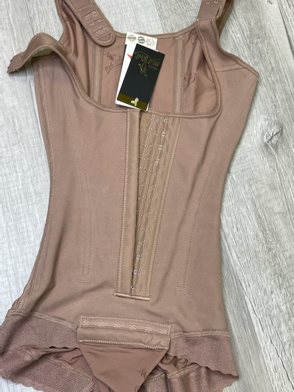 1036 Faja Body with Corrective Rods