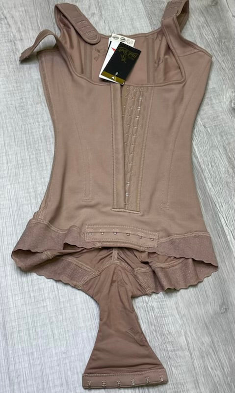 1036 Faja Body with Corrective Rods